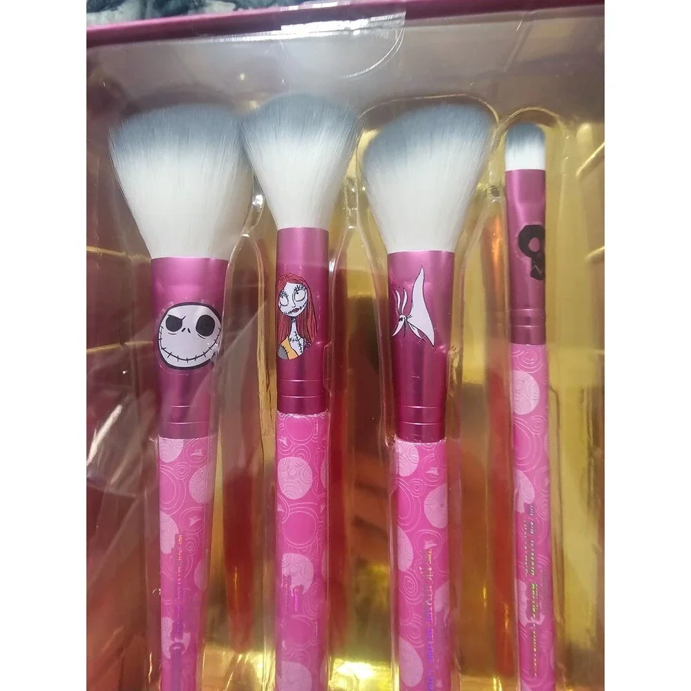 Disney's Night Before Christmas Makeup Brush Set Pink NWT
